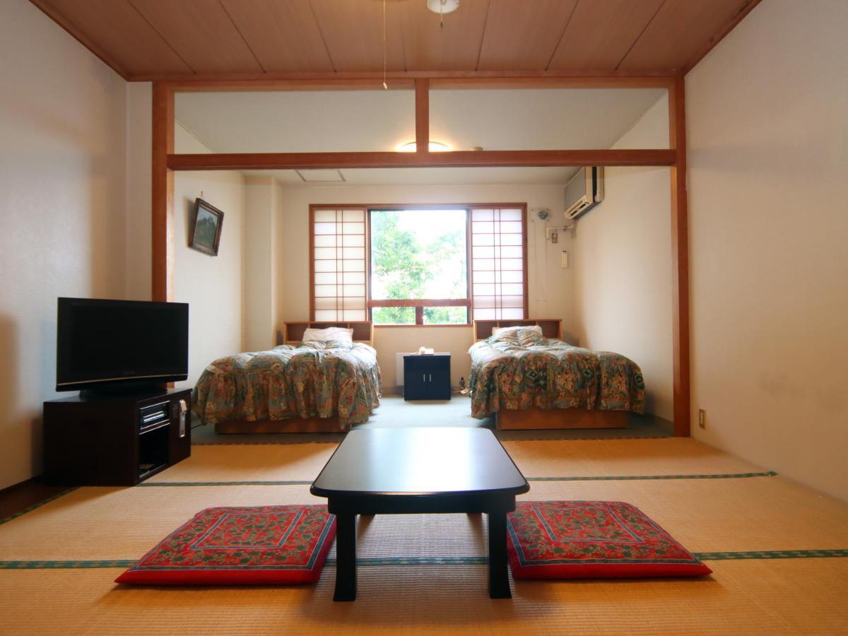 Star Hotel Akakura Myoko Buitenkant foto